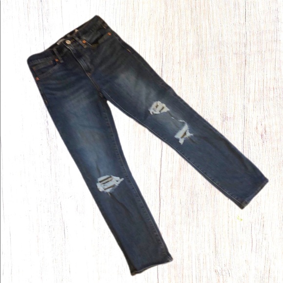 Old Navy Other - 💕Distressed Old Navy Jeans 💕